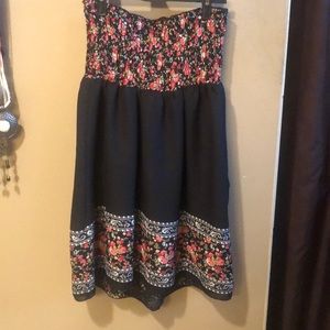 Reversible strapless dress